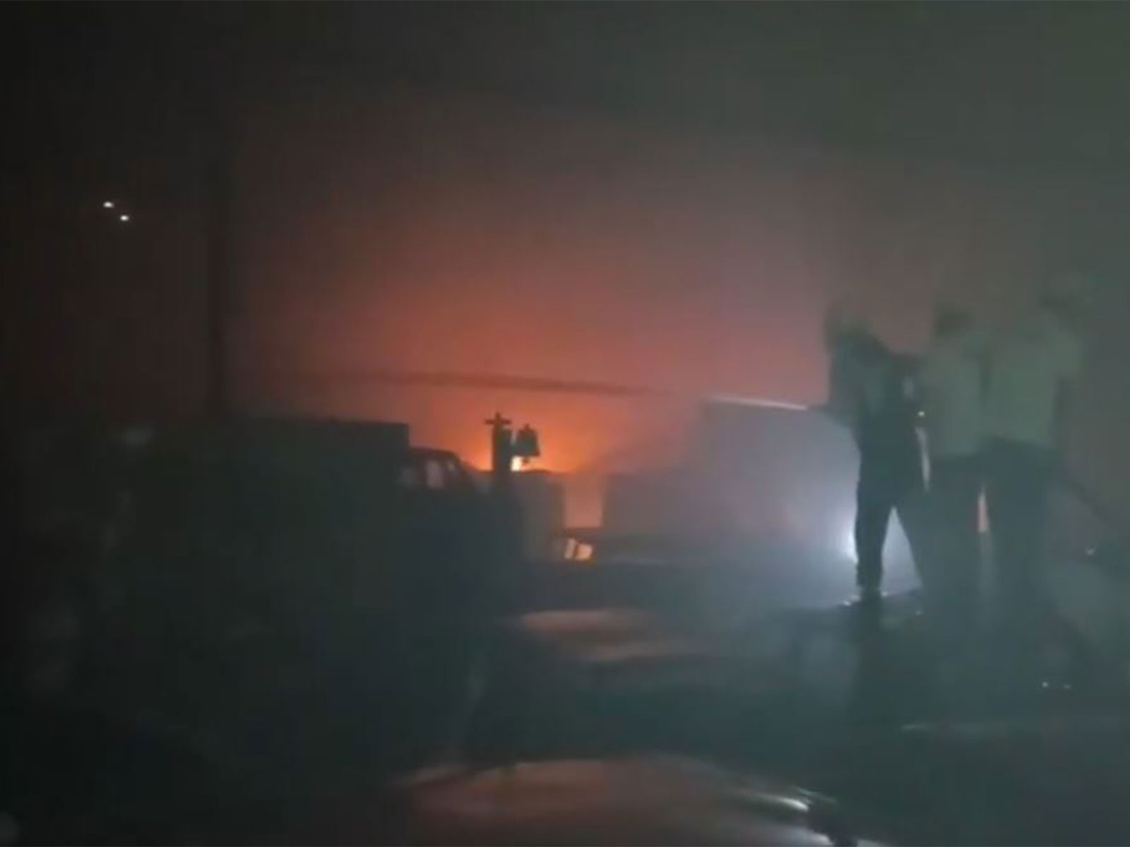 Massive Fire at Jodhpur Service Centre Guts Over 50 Vehicles; Short Circuit Suspected
