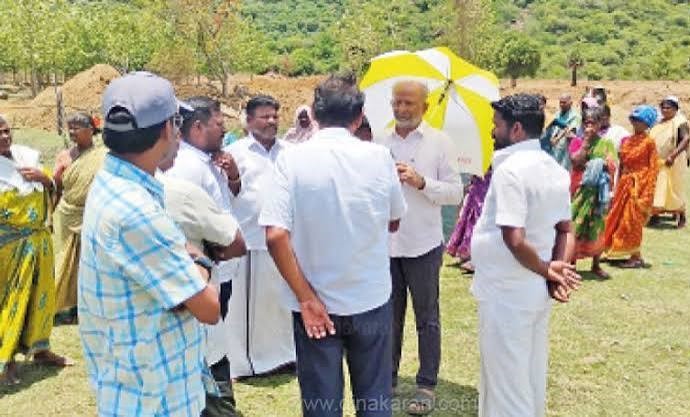 செங்கல்பட்டு அருகே தேனூர் கிராமத்தில் ஏரி நிலத்தில் தனியார் தரப்பு சுற்றுச்சுவர் கட்டி ஆக்கிரமிப்பு மக்கள் திரண்டு எதிர்ப்பு!!