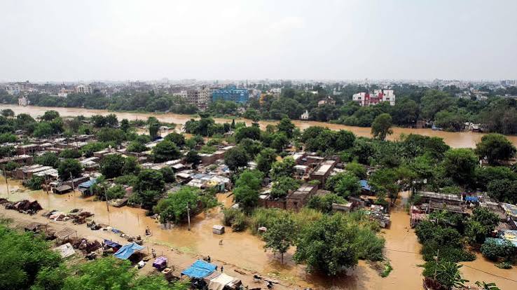 Bihar Flood Threat Intensifies as Ganga Rises, 13 Districts on Alert