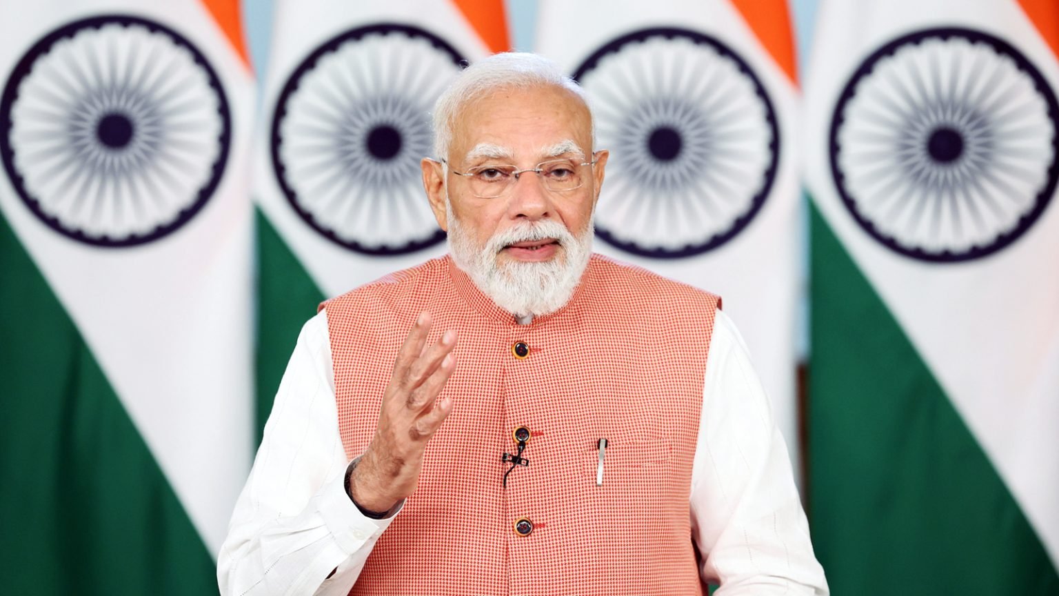 PM Modi to interact with Seva Yatris travelling from Vadnagar to Varanasi