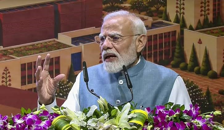 ஆயுதங்களால் மட்டுமே இனி போர் நடக்காது! பொருளாதாரத் தாக்குதல் மோசமானது பிரதமர் மோடி.