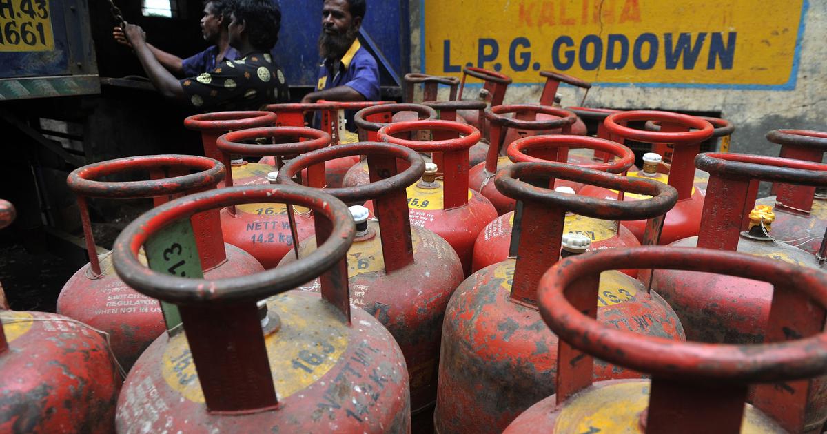 Government Steps In to Regulate Natural Gas Supply Amid West Asia Turmoil