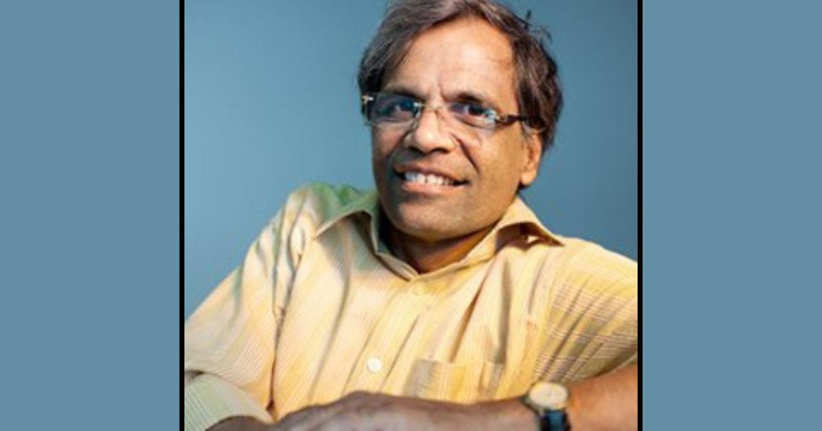 Udayan Vajpeyi's Debut Novel: A Beacon for Readers in a Digital Age