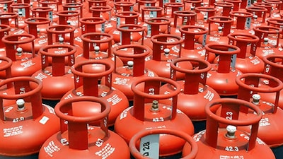 Gas Supply Crisis in Kerala Disrupts Daily Life