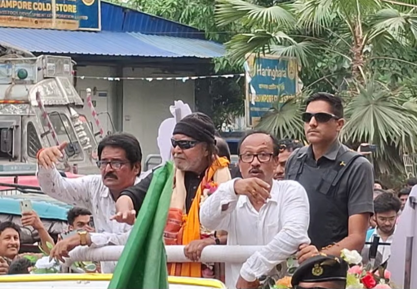 Mithun Chakraborty Falls Ill During Baharampur Roadshow, Campaign Continues