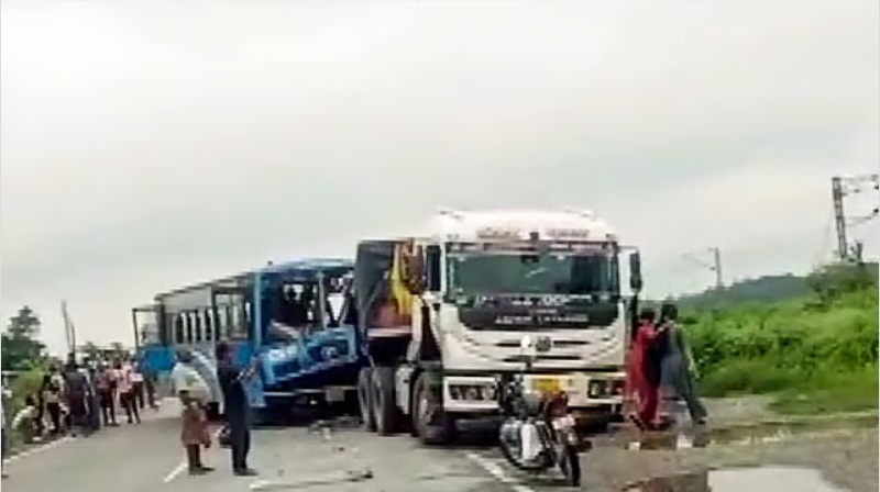 Bus Accident Reported in North Bengal; Rescue and Medical Response Underway