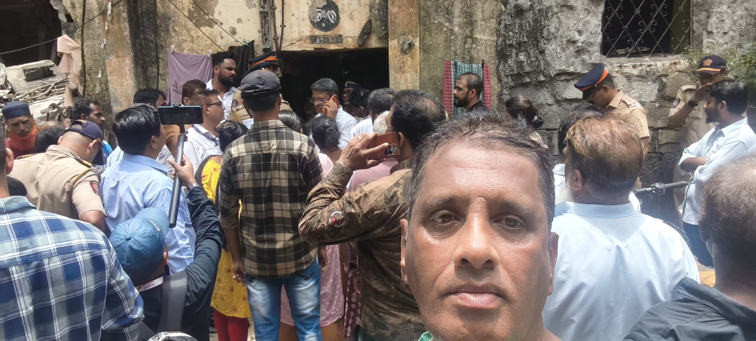 MHADA Transit Camp Residents Oppose Proposed Demolition in Goregaon