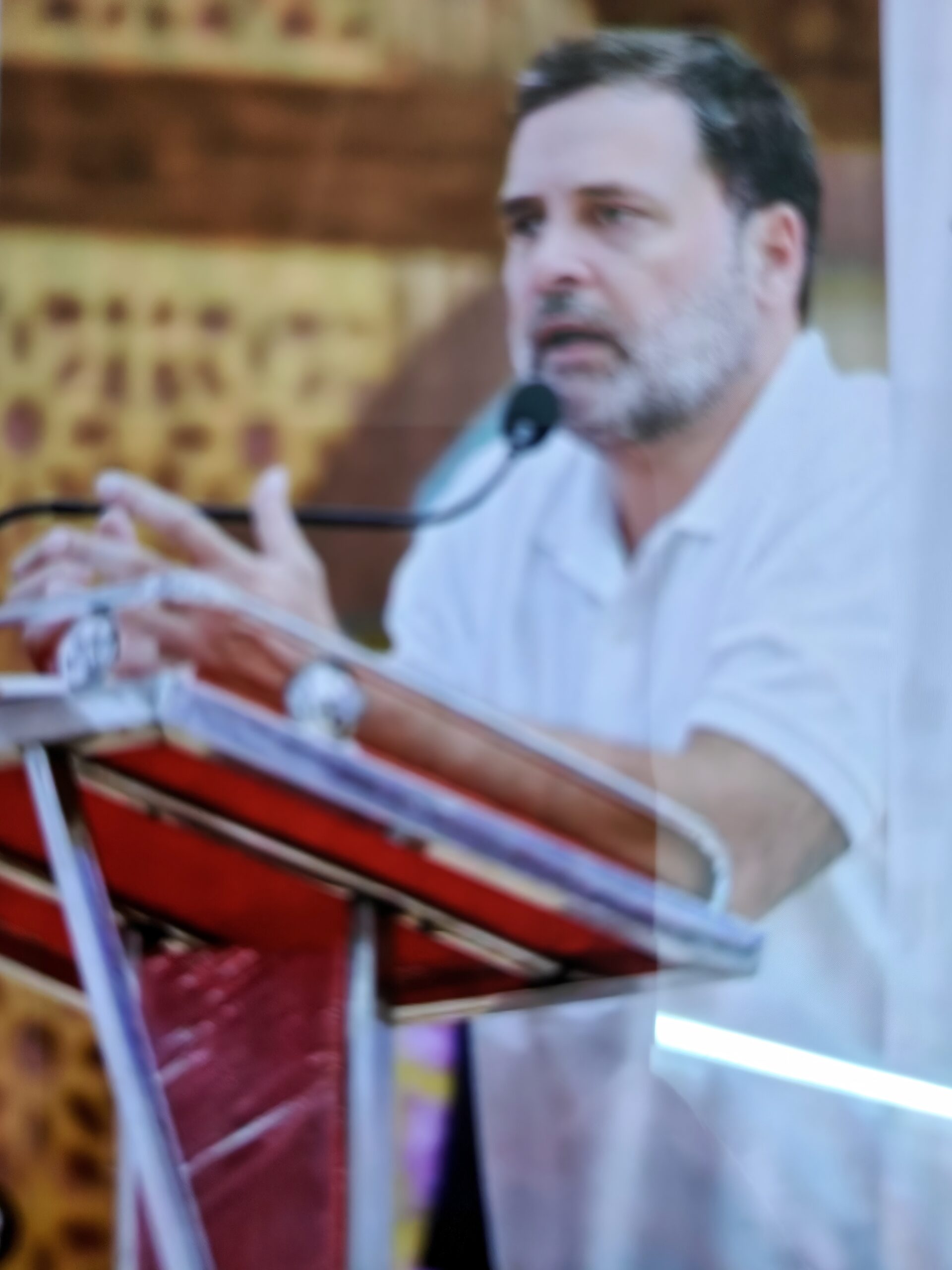 Riot-like situation is being created in Safiya Delhi: Rahul Gandhi