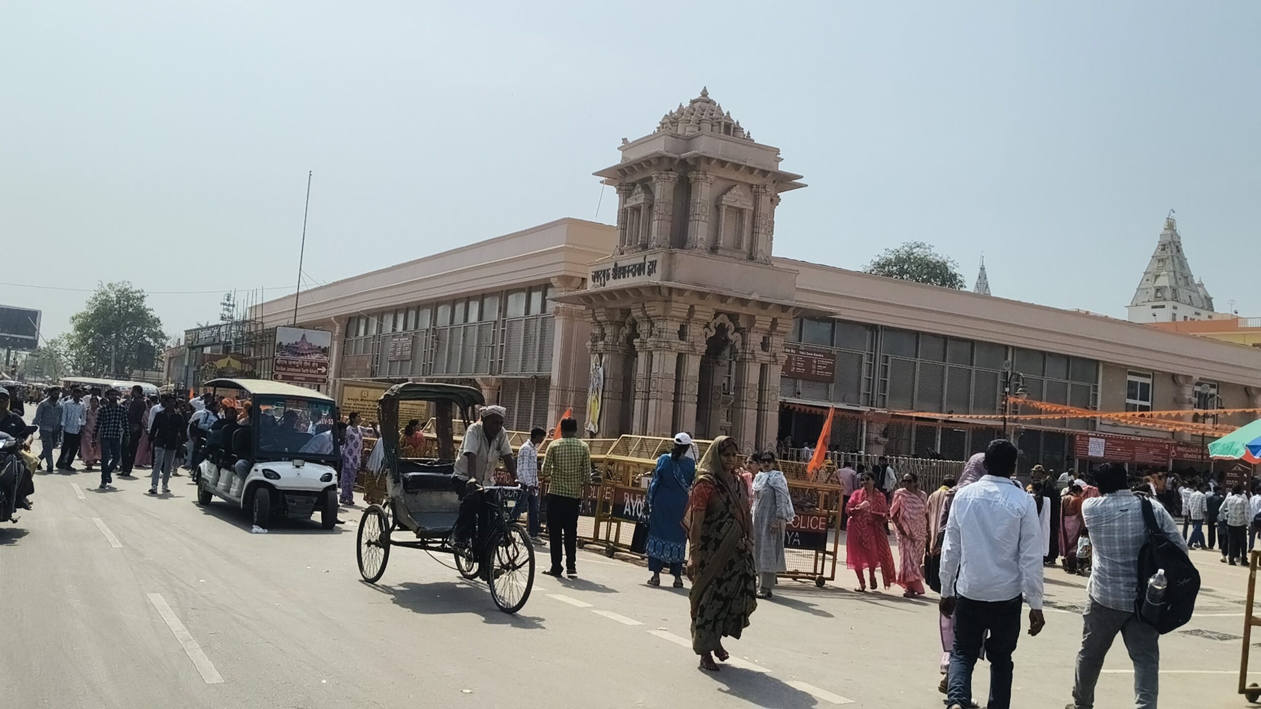 रिपोर्ट: आनंद किशोर-राष्ट्रपति के आगमन से पहले सजी राम नगरी, अयोध्या बनी आस्था और भव्यता का केंद्र