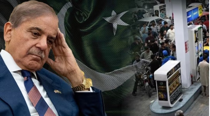 ईरान युद्ध के बीच पाकिस्तान में कितने का मिल रहा LPG सिलेंडर? कीमत जान रह जाएंगे हैरान, सिर्फ इतने दिनों का बचा स्टॉक