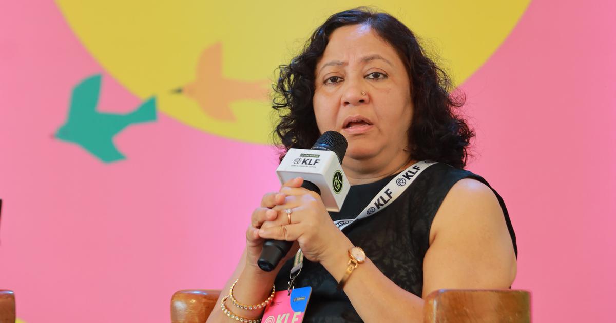 अनुवादक जे देविका: भाषा के पार सीमा पार करने वाली एक समर्पित विदुषी