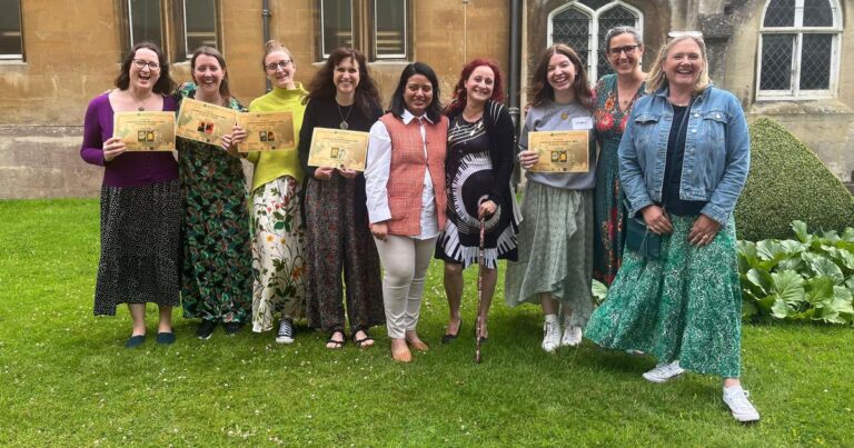 भारतीय बच्चों की साहित्य यात्रा: पश्चिम में पहचान बनाने की चुनौतियाँ