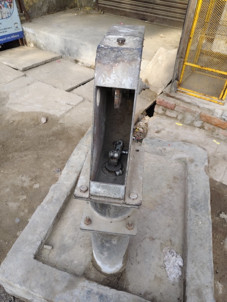 मांट: हैण्डपम्प ठीक कराने हेतु शिकायत पत्र