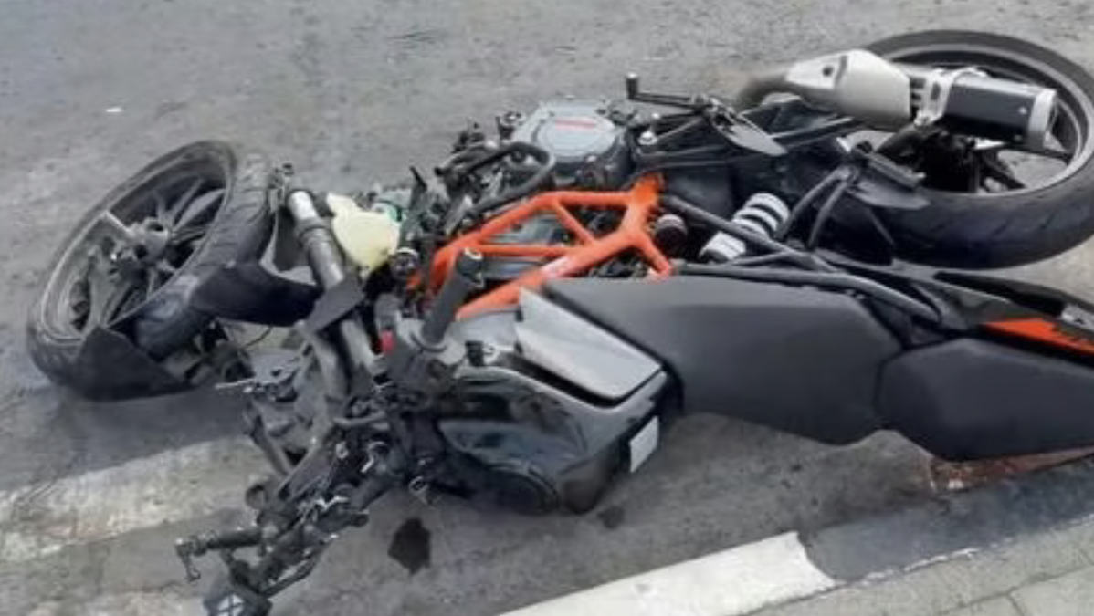 Three Killed in Early Morning Road Accident at Marine Drive in Mumbai