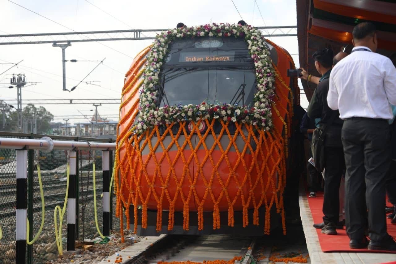 Vande Bharat Set to Transform J&K Travel, Flagged Off from Jammu to Srinagar Today