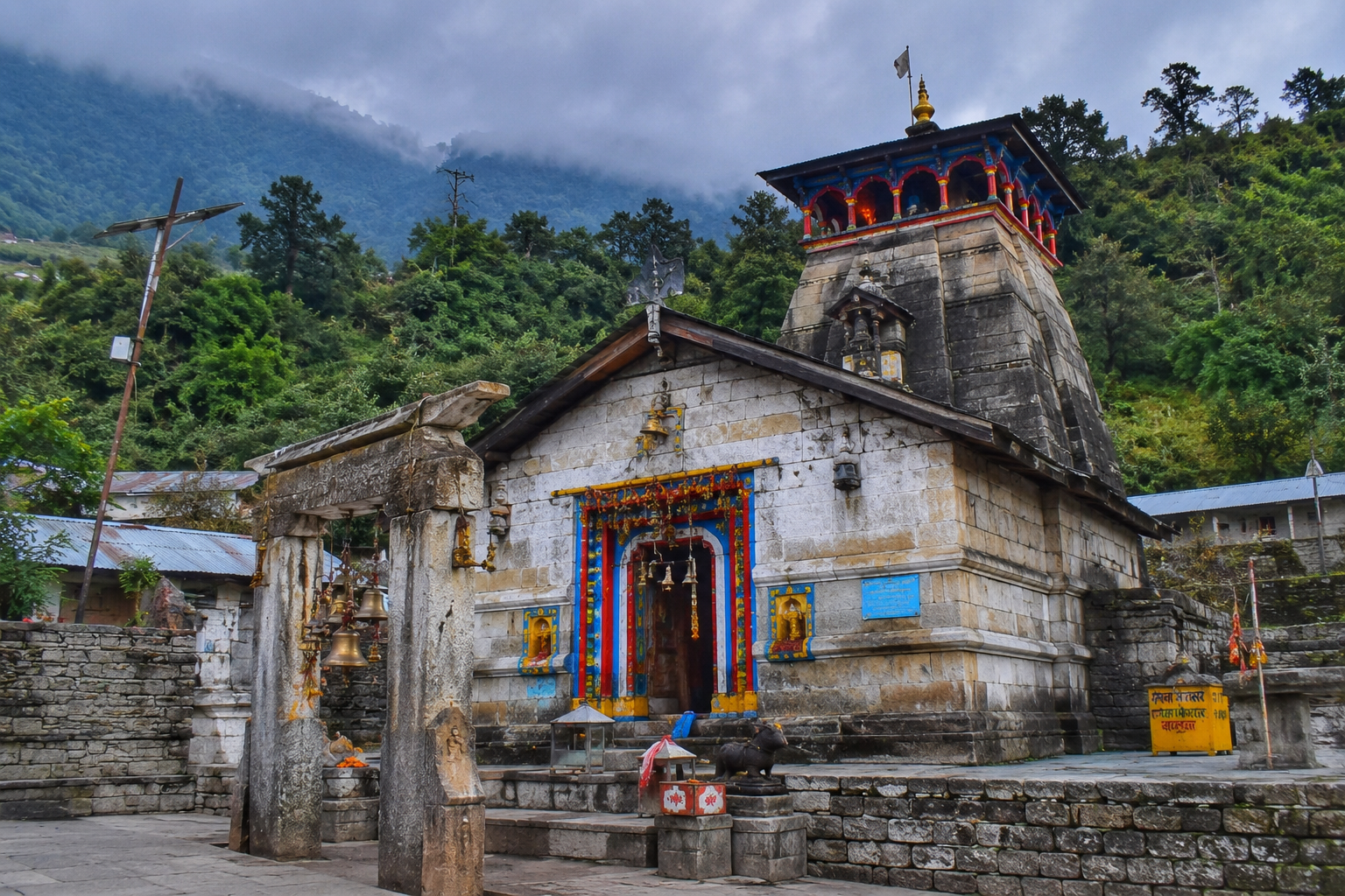Triyuginarayan Temple — The Eternal Witness of Divine Love