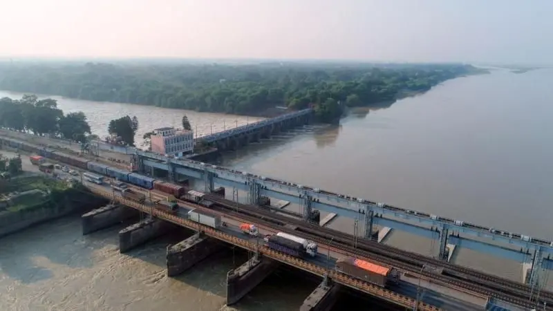 গঙ্গার পানি বণ্টন চুক্তি নিয়ে কী হচ্ছে?