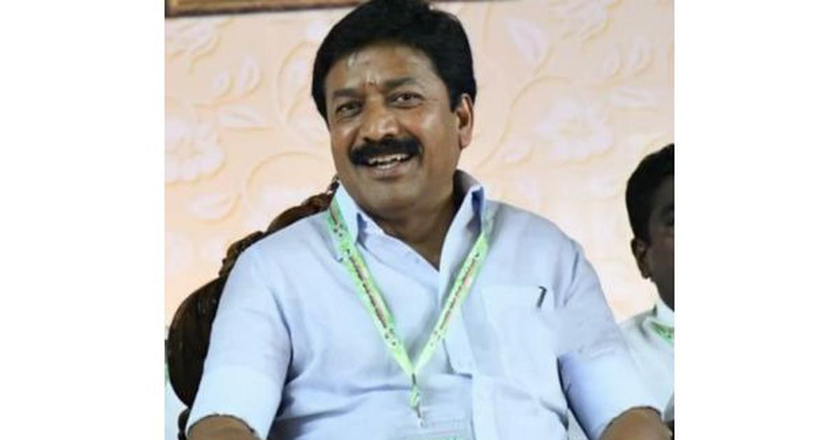 AIADMK Faction Throws Support Behind Vijay’s TVK as Edappadi Palaniswami Faces Internal Dissent
