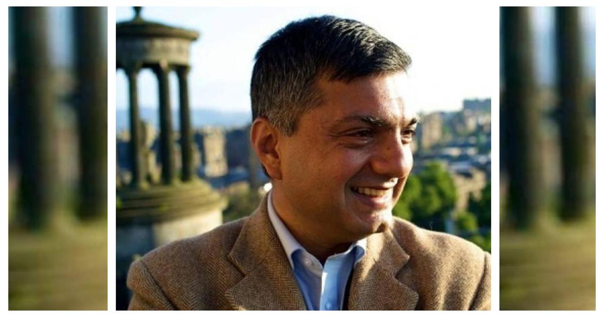 Exploring 'Waning Crescent': The Evolution of Islam from Faith to Ideology