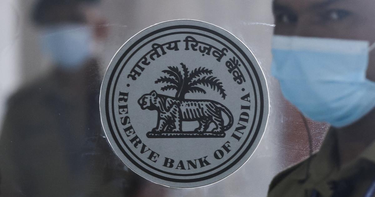 RBI Allocates Record Rs 2.8 Lakh Crore Surplus to Central Government for 2025-26