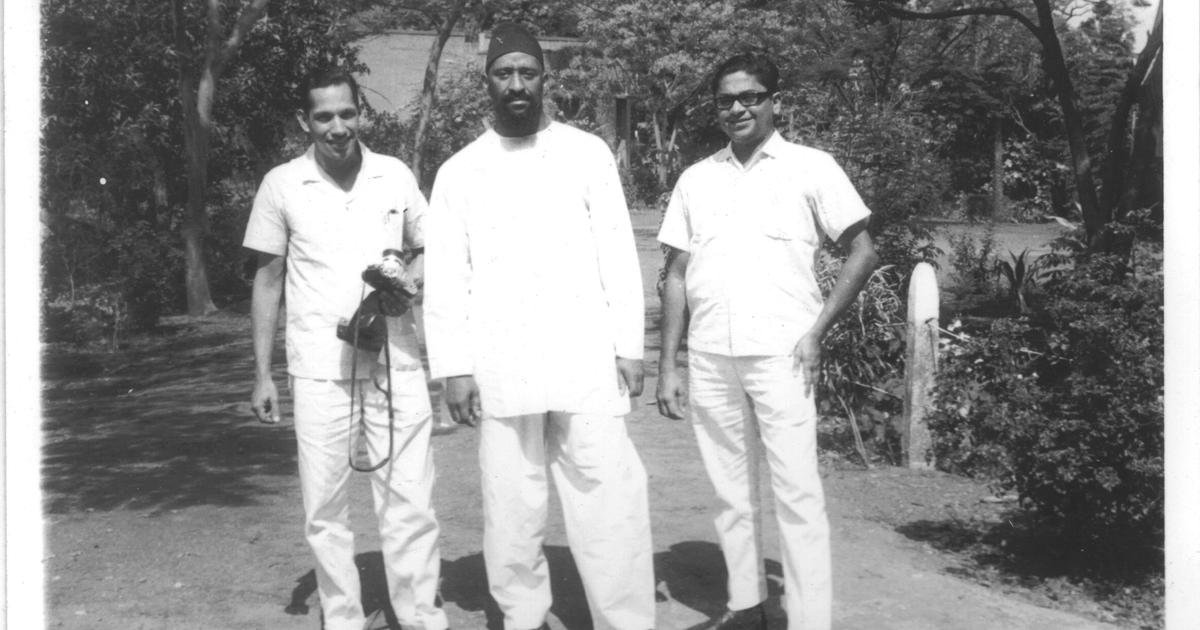 Sonny Rollins: The Jazz Legend's Spiritual Journey in Mumbai's Ashrams