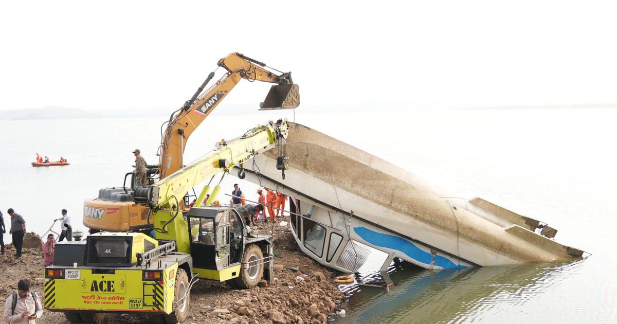 Tragic Boat Capsize in Jabalpur Claims 13 Lives Amid Ongoing Investigations