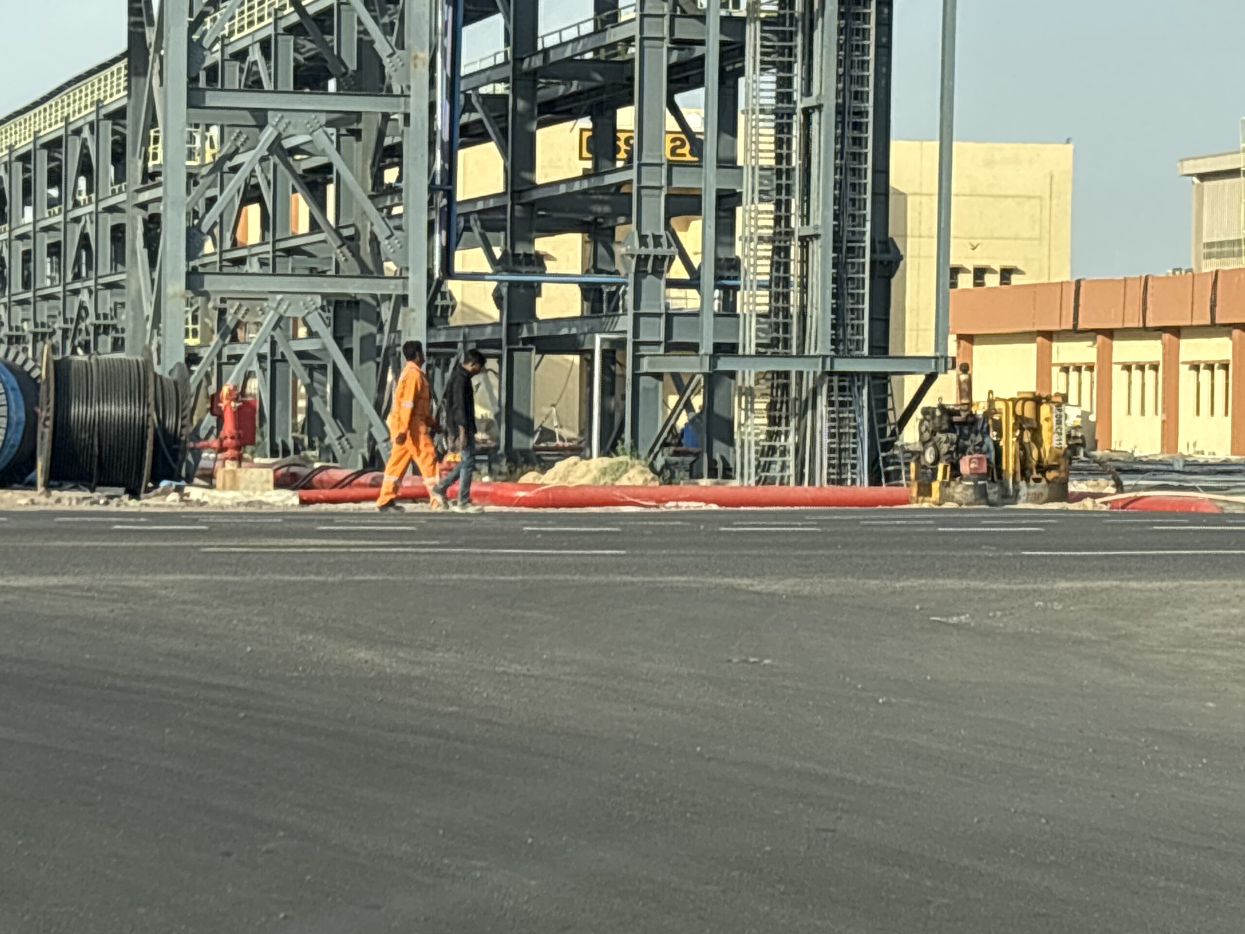 47°C Heat at HRRL Pachpadra: Workers Continue Duties Amid Extreme Summer Conditions